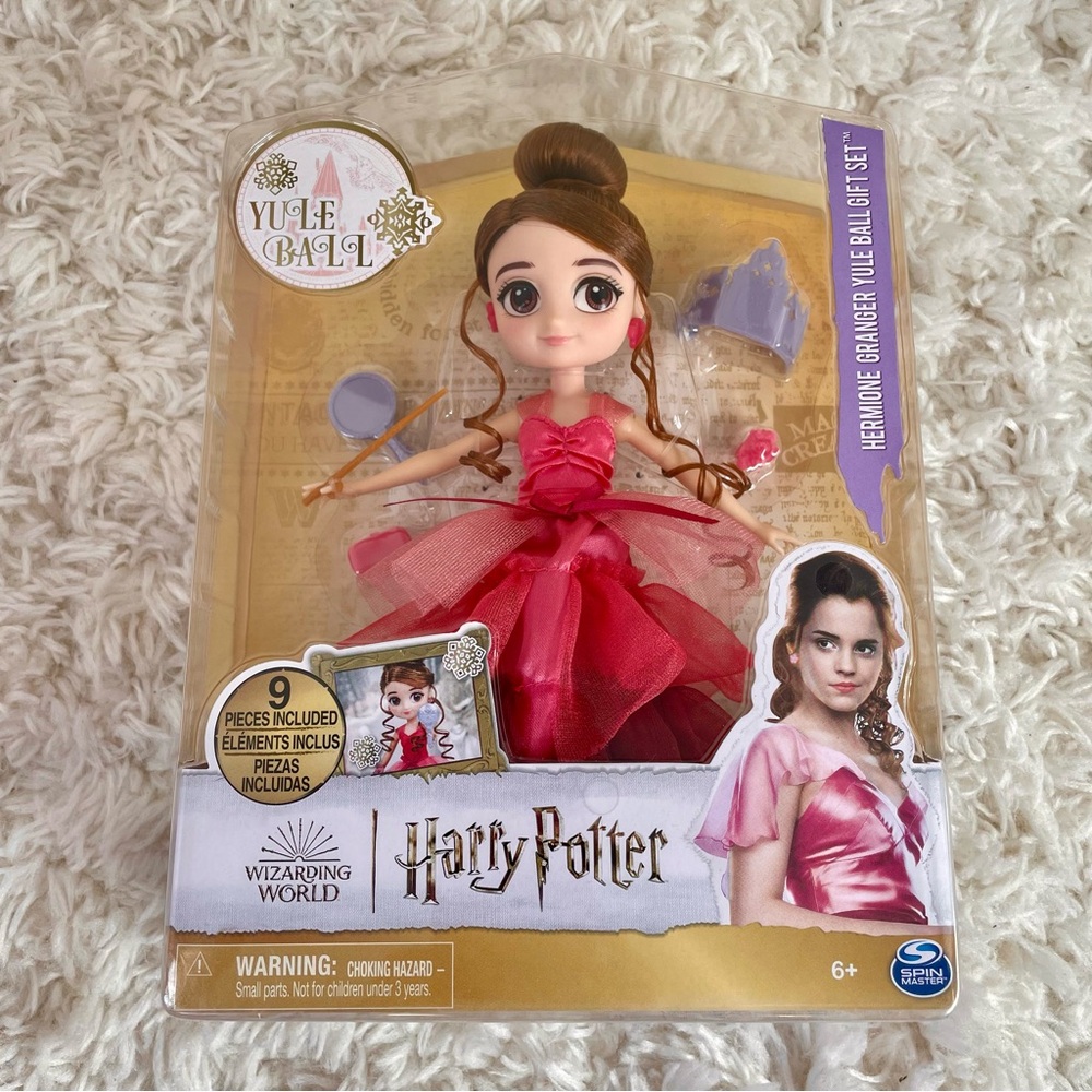 Enchanting‎ Hermione Granger Yule Ball Fashion Doll Gift Set